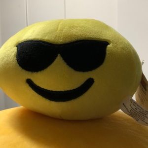 Meet your Posher, Troy